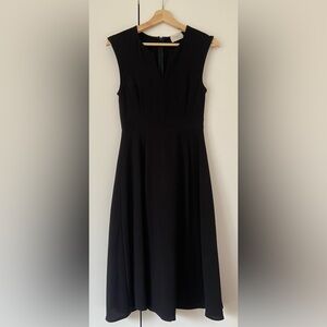 Everly Elegant Black Sleeveless Dress Cap Sleeve | Size Small | Black
